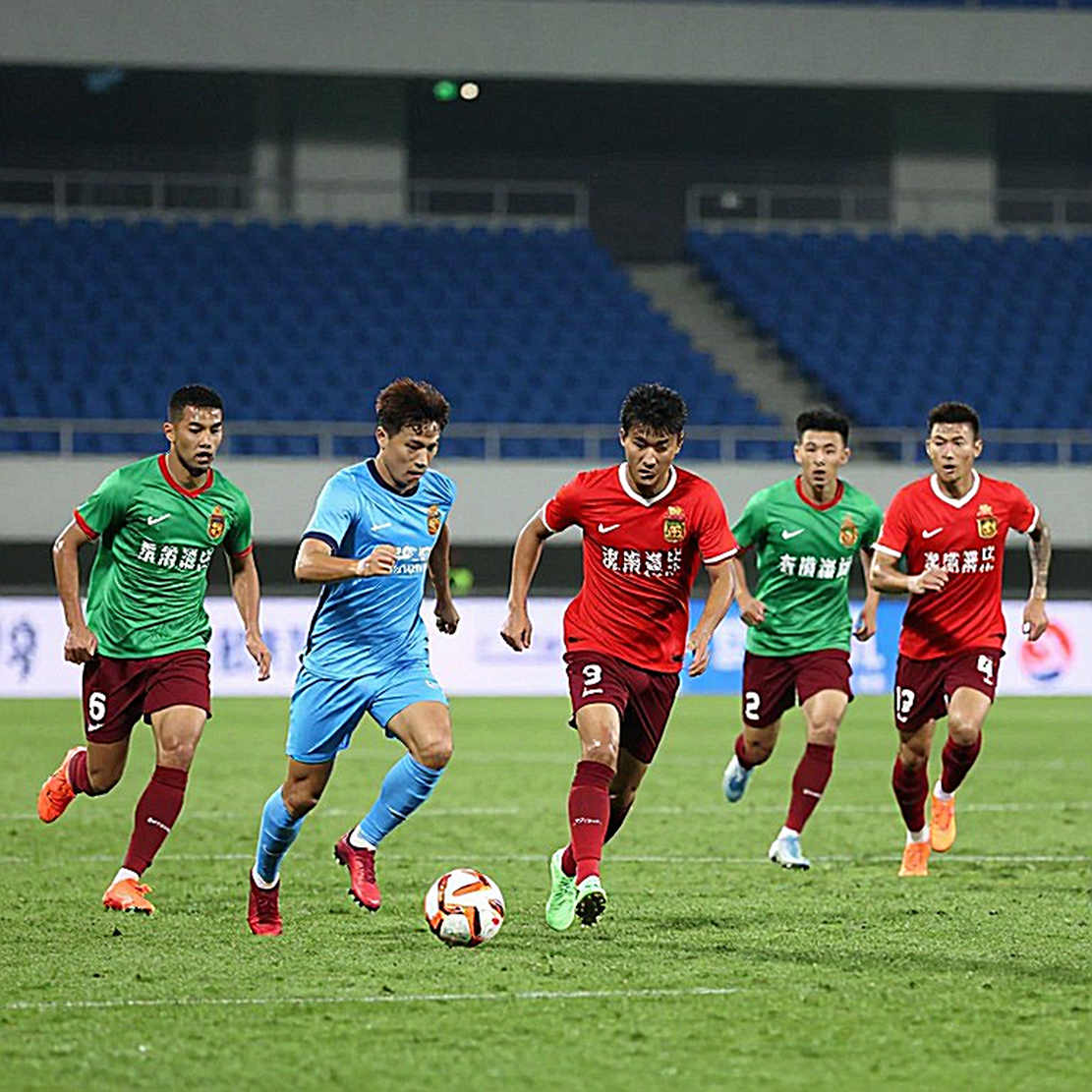 3 bàn sau 121 phút: tín hiệu thật và khoảng trống dữ liệu ở Quang Vinh của SLNA