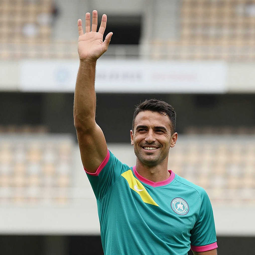 Sai lệch có thể đo được: VAR, tải trọng và nhịp thở của mùa giải thường niên V.League