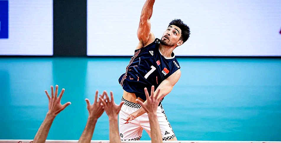 Volleyball Scoring Explained: Rally Points, Sets, and the Fifth Set to 15 Volleyball Scoring Explained: Rally Points, Sets, and the Fifth Set to 15