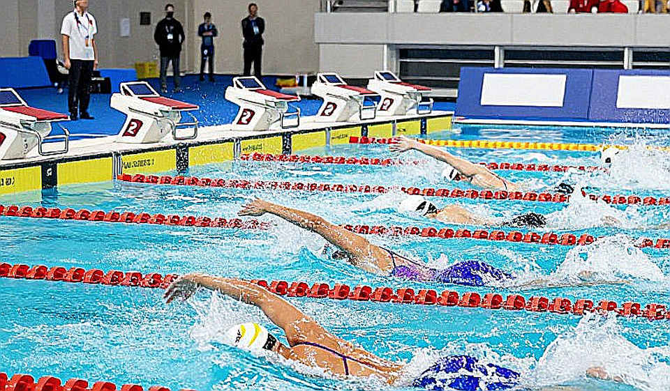 Shin Ohashi 17 tuổi và 2:04.83: bức tường 2:05 đổ xuống ở Aichi-Nagoya