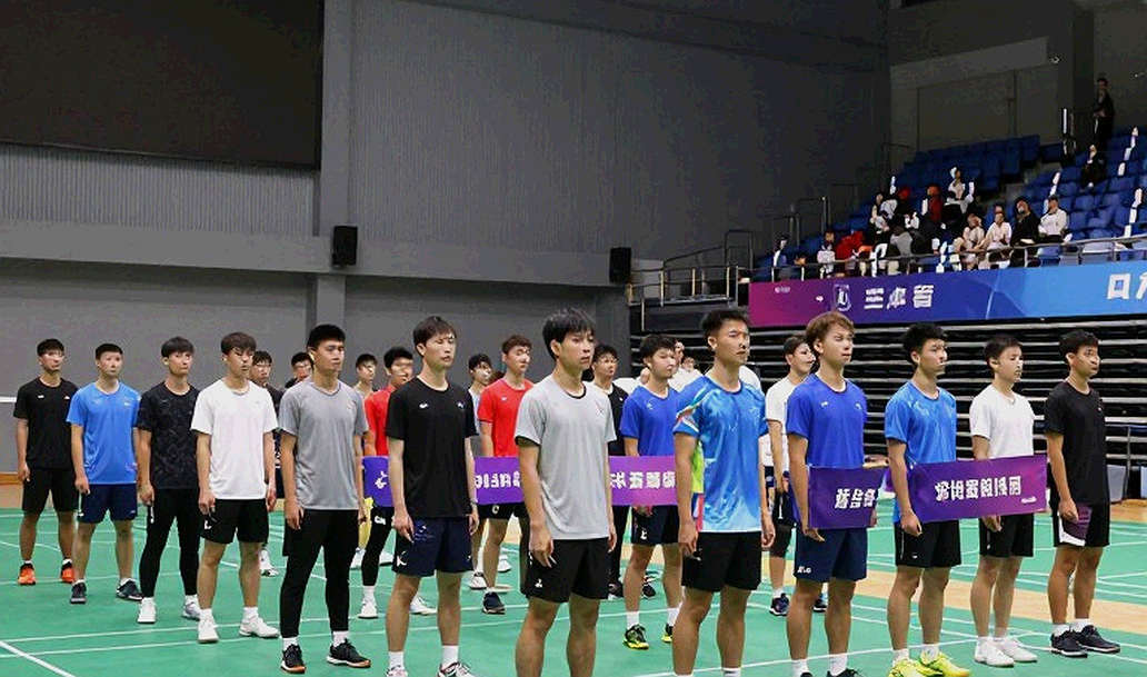 Bảng dữ liệu trắng và giới hạn của nghề phân tích esports