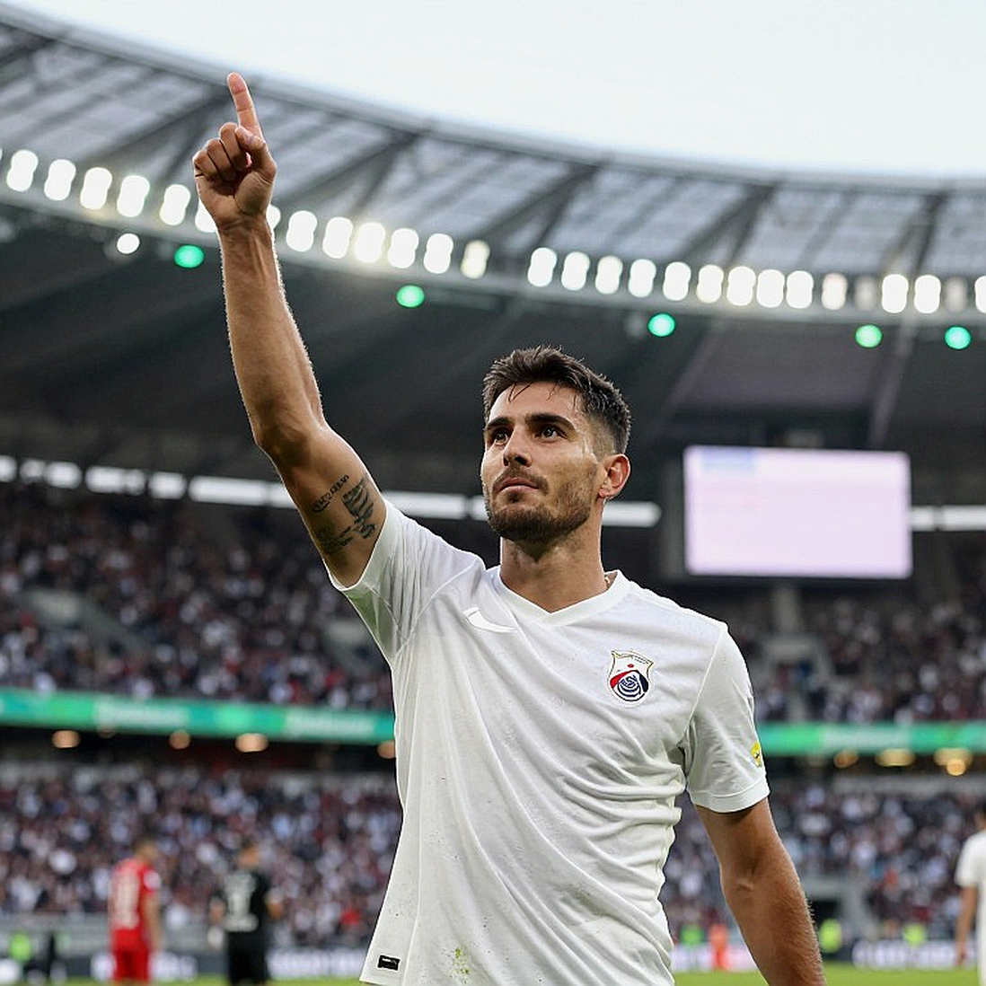 Tigres on Deadline Day: Emiliano Gómez, Guillermo Martínez and a Race with No Way Back