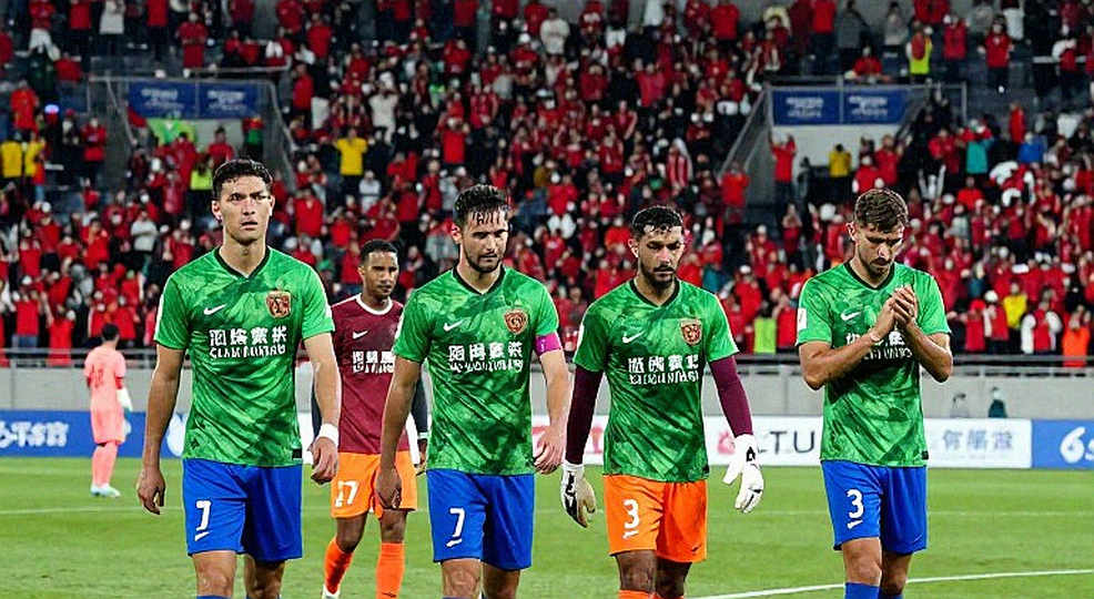 Chelsea 40 triệu bảng mua Honest Ahanor: Canh bạc tương lai hay chiến lược có chủ đích?