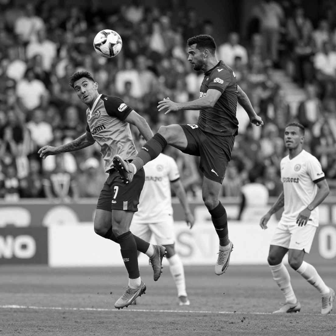 Chấn thương cơ thẳng đùi của Augusto Owusu: Juventus và phép thử chiều sâu giữa Serie A lẫn Europa League Chấn thương cơ thẳng đùi của Augusto Owusu: Juventus và phép thử chiều sâu giữa Serie A lẫn Europa League