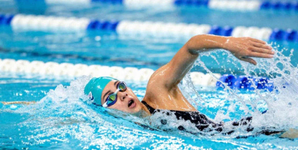 Maria Fernanda Costa phá kỷ lục Nam Mỹ 200m tự do SCM