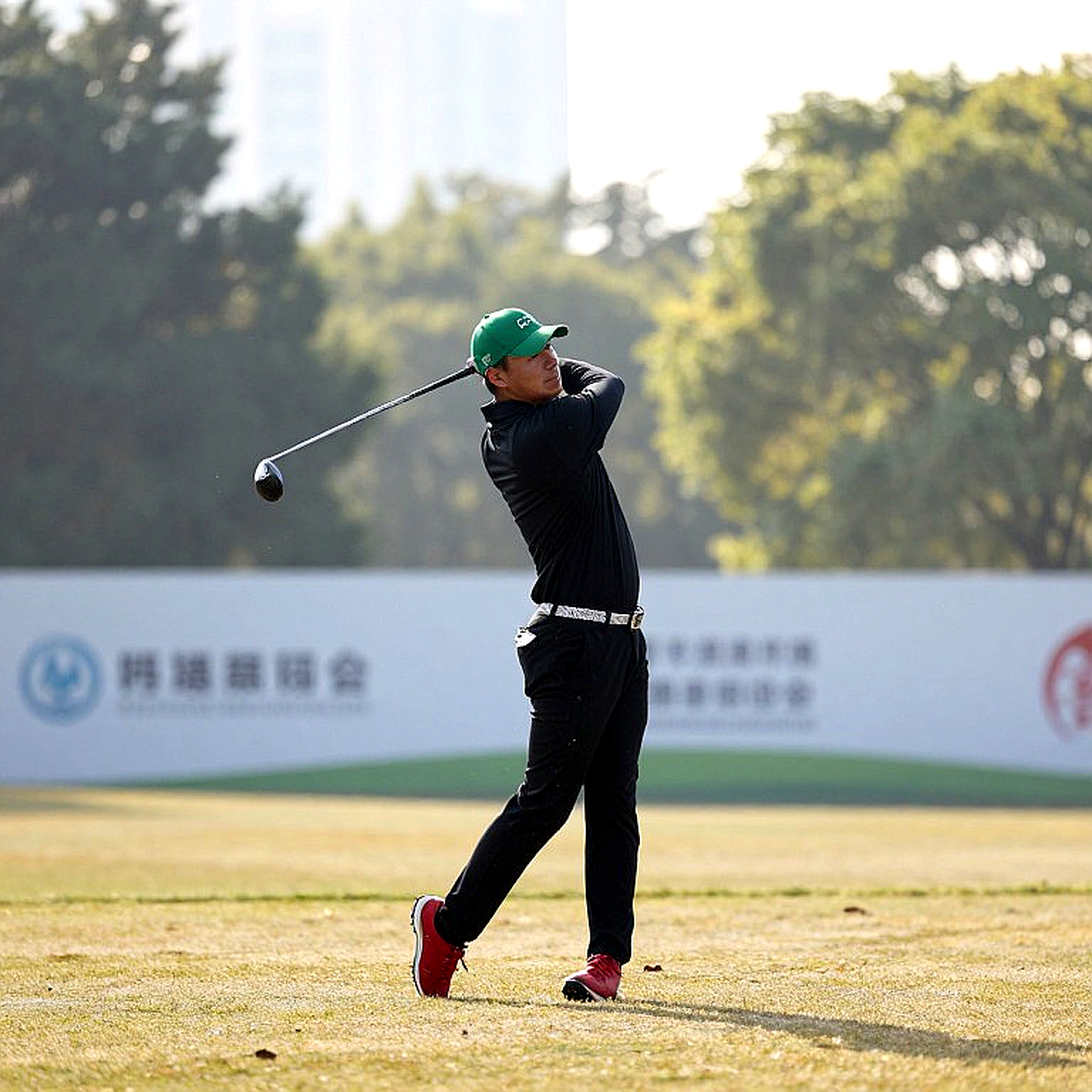 Phân tích dữ liệu golf: Không thể thực hiện do thiếu thông tin đầu vào