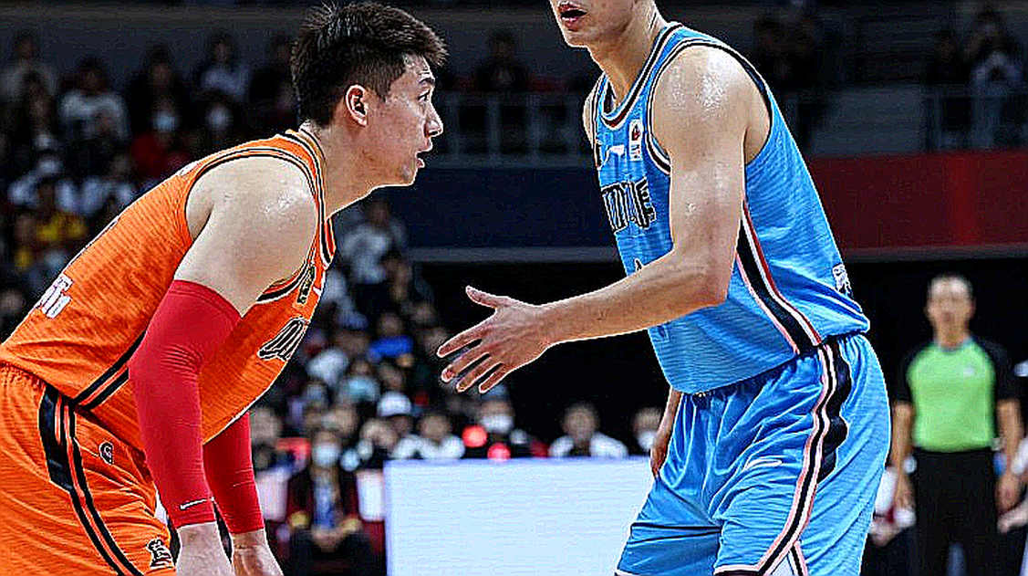 Gilas chấp nhận rủi ro với 11 người: Brownlee chưa được bác sĩ xác nhận