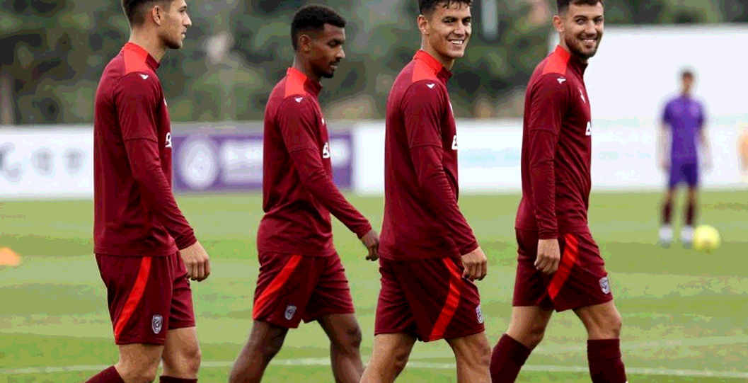U20 Việt Nam 1-3 U20 Iran: Phút 40 phút thiêng liêng của Nguyễn Quốc Khánh và nỗi tan vỡ hiệp 2 đầy tiếc nuối U20 Việt Nam 1-3 U20 Iran: Phút 40 phút thiêng liêng của Nguyễn Quốc Khánh và nỗi tan vỡ hiệp 2 đầy tiếc nuối