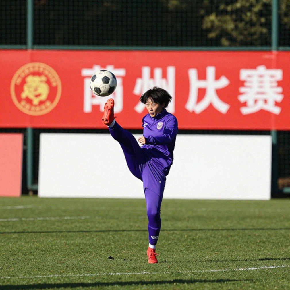 Ngô Đăng Khoa và danh sách 5 cầu thủ trẻ của FIFA: ba bàn sau mười một trận và bài toán 1,65 m