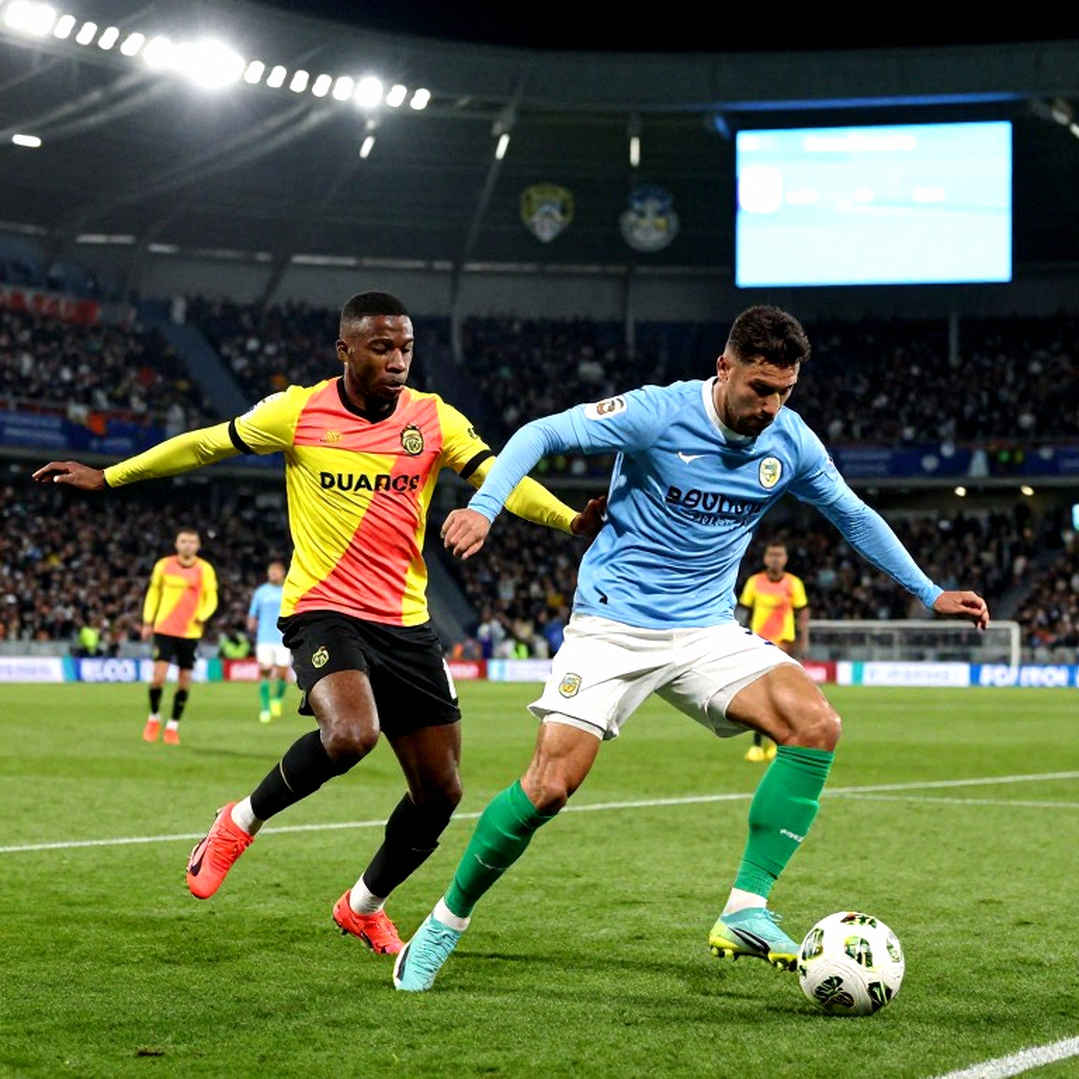 Man United mất Shaw và Mainoo trước Atletico: Cơn khủng hoảng thật, hay tiếng vang của một khán đài đang ồn ào?