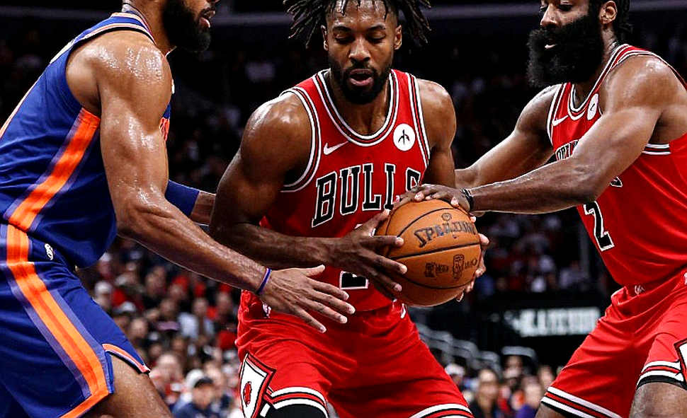 Türk Telekom đánh bại Dubai Basketball tại Gloria Cup: Petrusev ghi 21 điểm nhưng trận giao hữu chưa nói lên tất cả Türk Telekom đánh bại Dubai Basketball tại Gloria Cup: Petrusev ghi 21 điểm nhưng trận giao hữu chưa nói lên tất cả