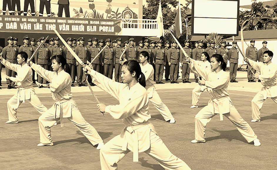 Số liệu trống không, phân tích võ thuật thất thế: Bài học mạnh mẽ cho truyền thông thể thao Việt Số liệu trống không, phân tích võ thuật thất thế: Bài học mạnh mẽ cho truyền thông thể thao Việt