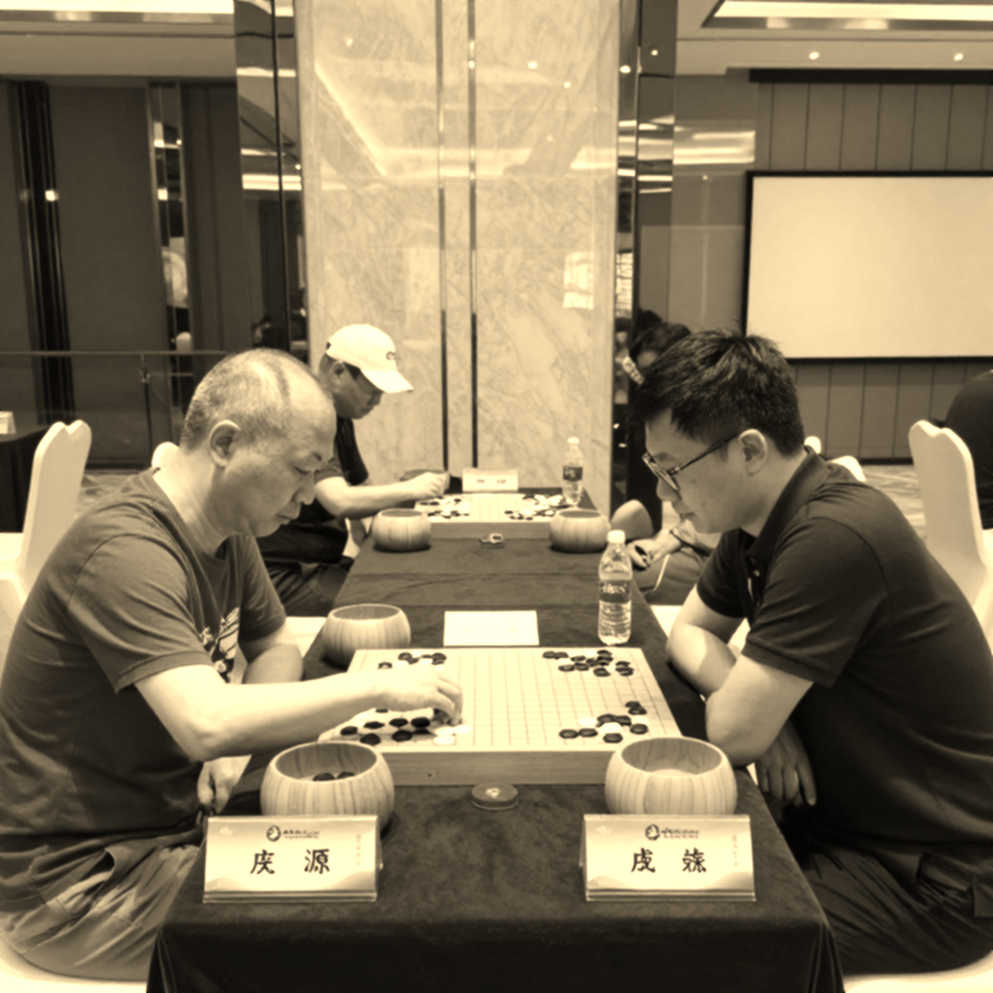 GCL 2026: Nepomniachtchi tạo áp lực lên Carlsen nhưng chỉ hòa, thắng Sindarov trên đồng hồ GCL 2026: Nepomniachtchi tạo áp lực lên Carlsen nhưng chỉ hòa, thắng Sindarov trên đồng hồ