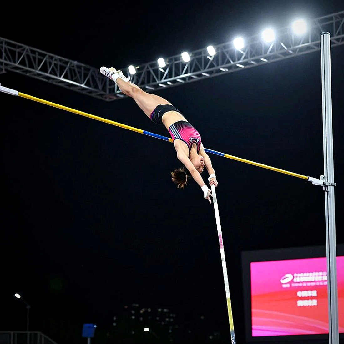 Jemma Reekie phá kỷ lục mile đường châu Âu sau chấn thương, tự tin hướng tới World Championships 2026 Jemma Reekie phá kỷ lục mile đường châu Âu sau chấn thương, tự tin hướng tới World Championships 2026